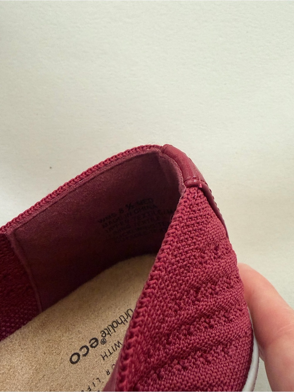 Sonoma Knit Slip-On Sneakers in Berry New w/o tag size 8.5 med - Picture 8 of 10